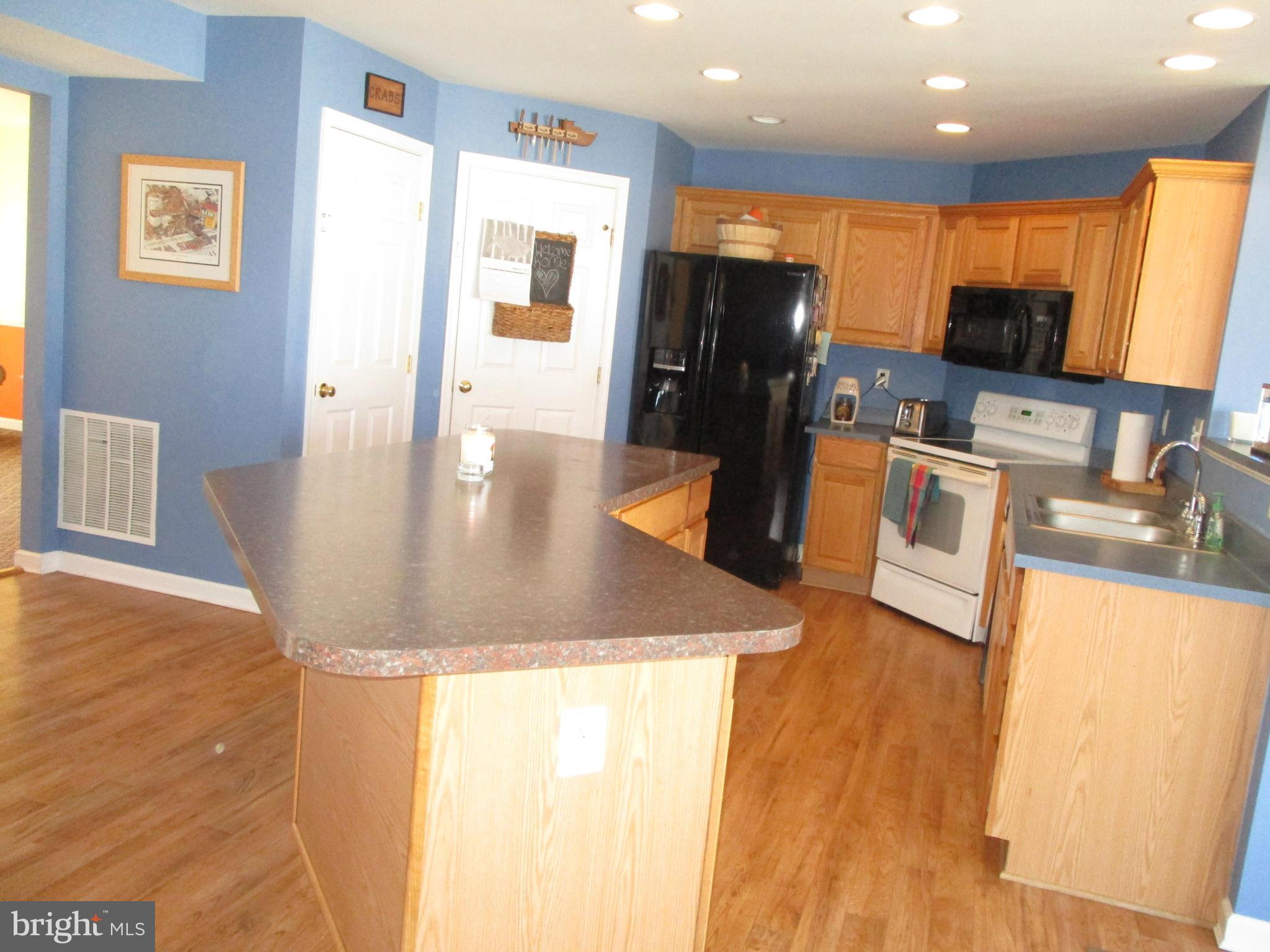 17 Lister Lane Ridgely, MD 21660 - Photo 6 of 17 Kitchen