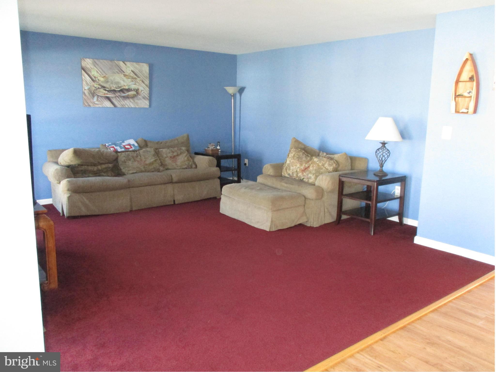 17 Lister Lane Ridgely, MD 21660 - Photo 8 of 17 Family Room