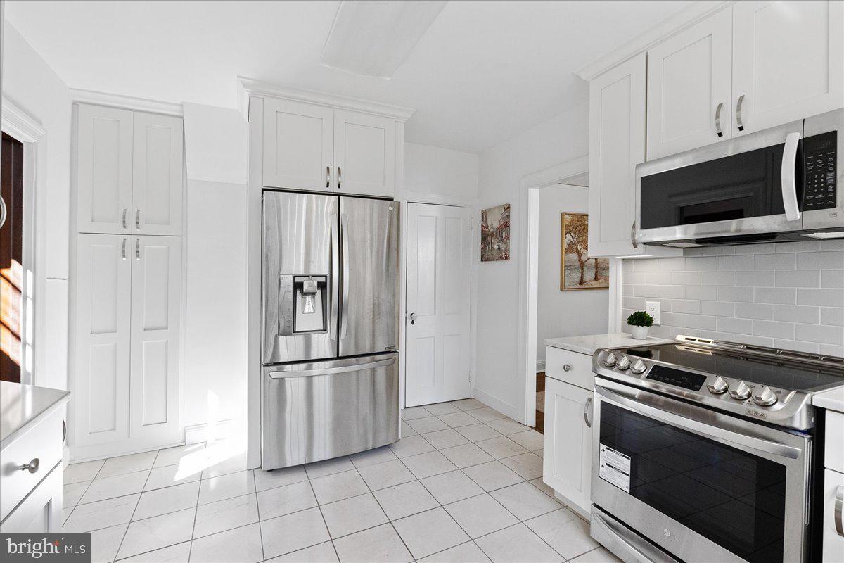 539 Jefferson Road Princeton, NJ 08540 - Photo 13 of 30 Kitchen