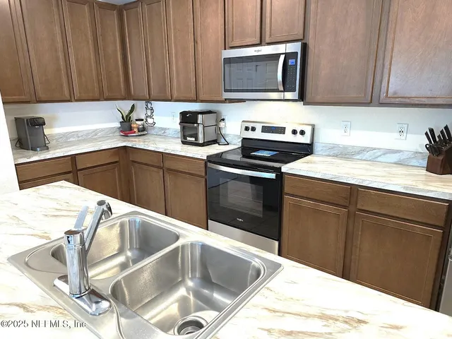 $350,000 | 3089 Lucille Lane, Middleburg, FL 32068