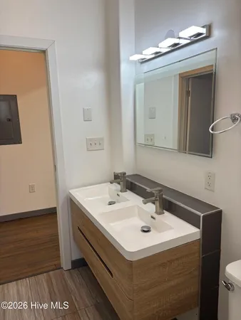 $1,100 | 121 East 2nd Street, Unit 102, Washington, NC 27889