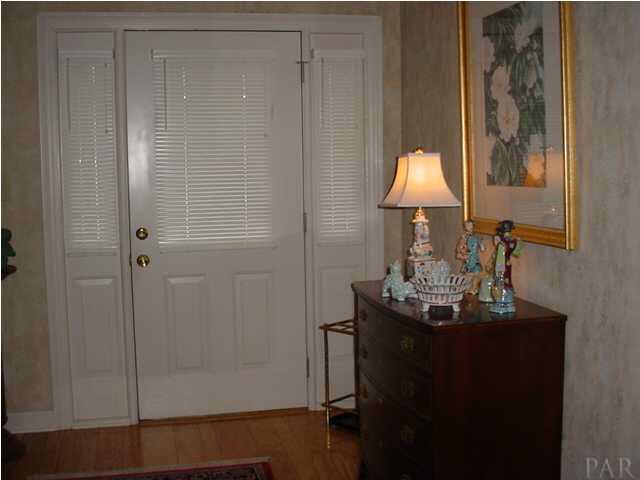 532 Turnberry Road Cantonment, FL 32533 - Photo 3 of 11 Gallery Image 3