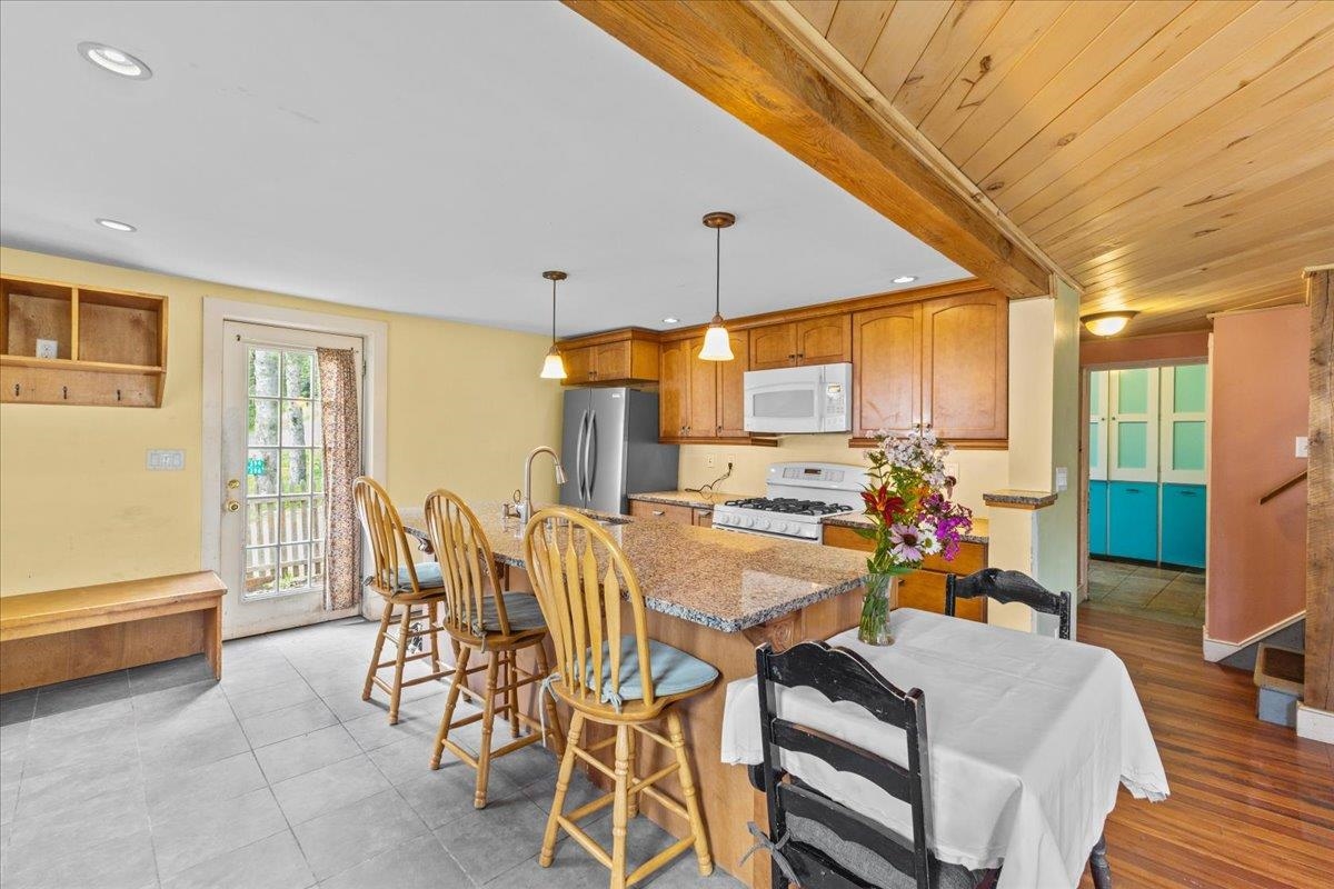 394 Beane Road Huntington, VT 05462 - Photo 32 of 37 Gallery Image 32