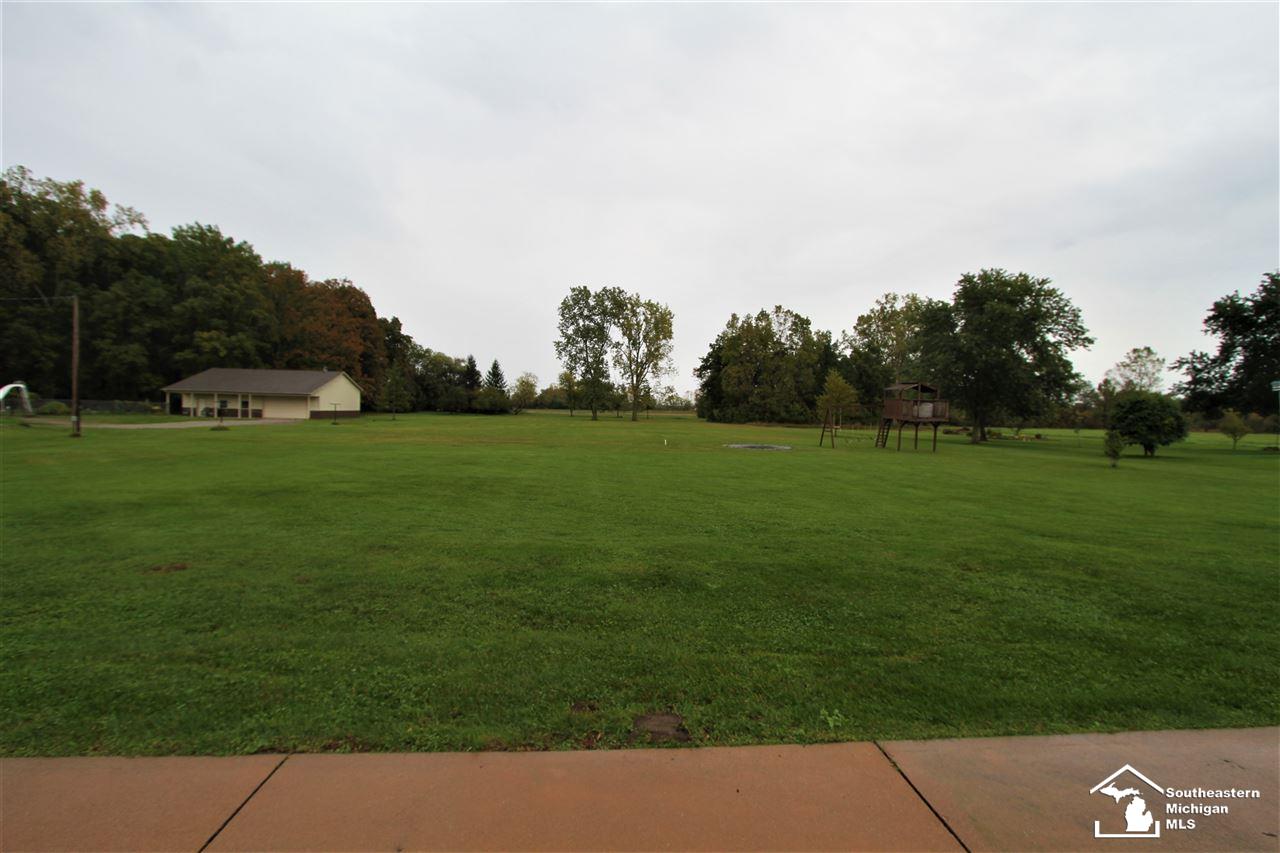 13100 Briar Hill Road Carleton, MI 48117 - Photo 27 of 28