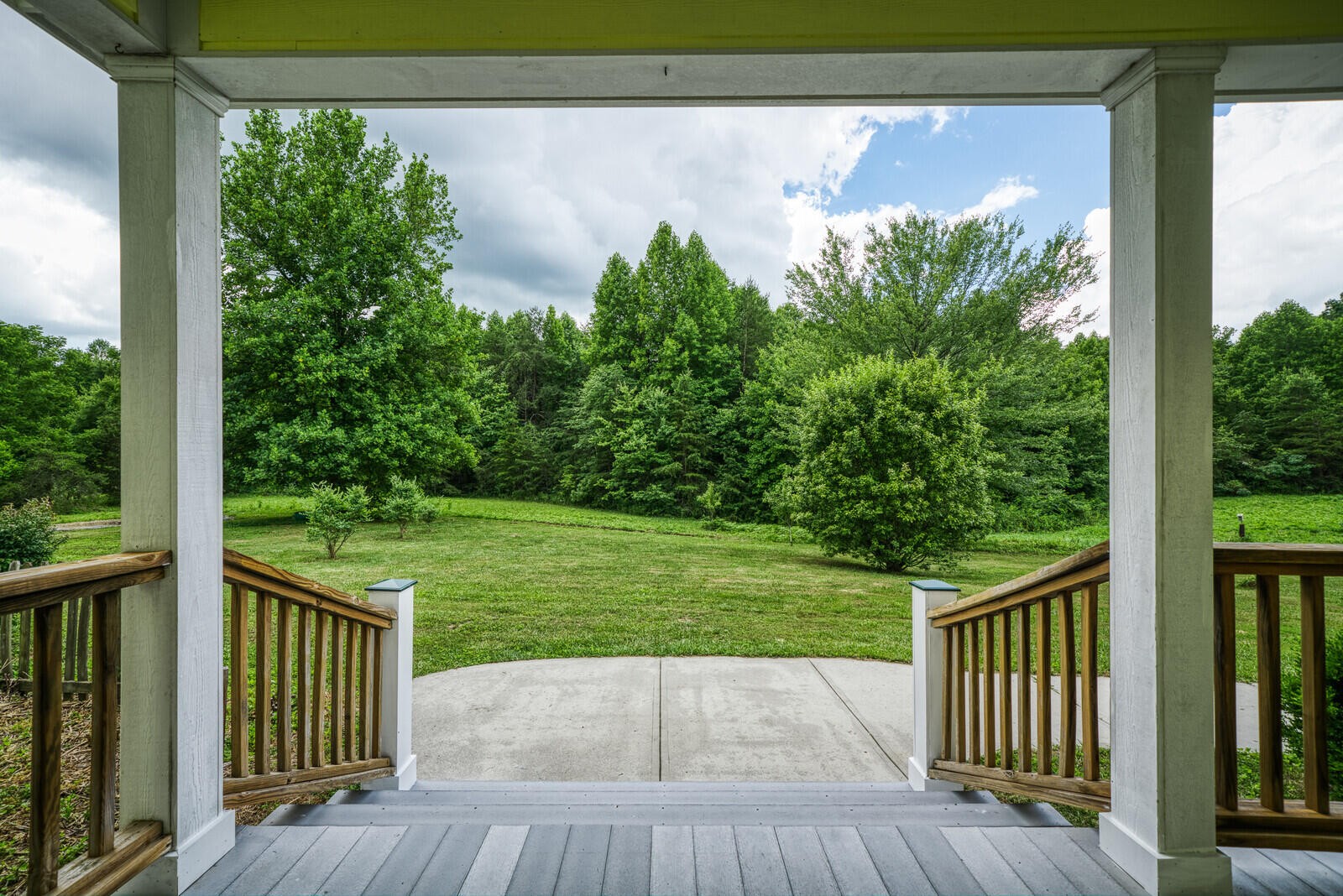 1631 Leffle Webb Road Crossville, TN 38572 - Photo 4 of 40 Gallery Image 4