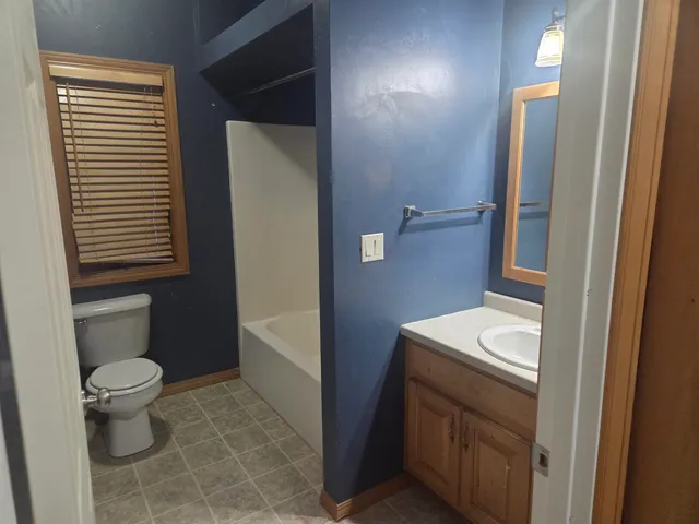 $379,900 | 215 Theunis Drive, Wrightstown, WI 54180