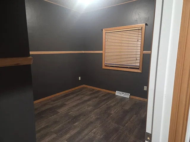 $379,900 | 215 Theunis Drive, Wrightstown, WI 54180