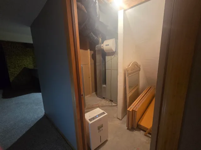 $379,900 | 215 Theunis Drive, Wrightstown, WI 54180