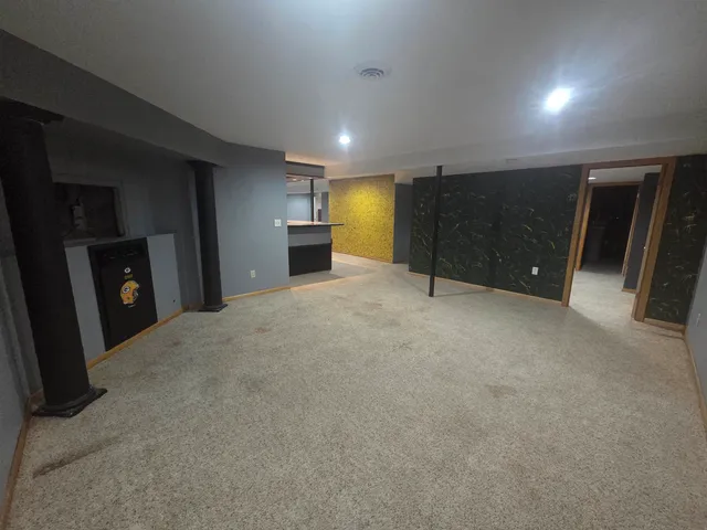 $379,900 | 215 Theunis Drive, Wrightstown, WI 54180