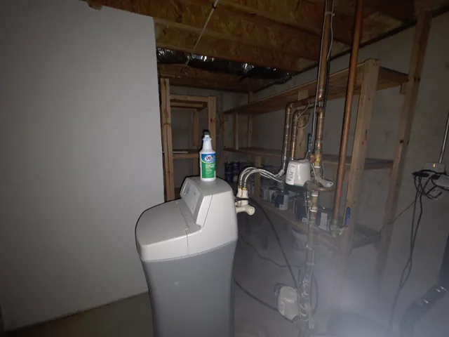 $379,900 | 215 Theunis Drive, Wrightstown, WI 54180