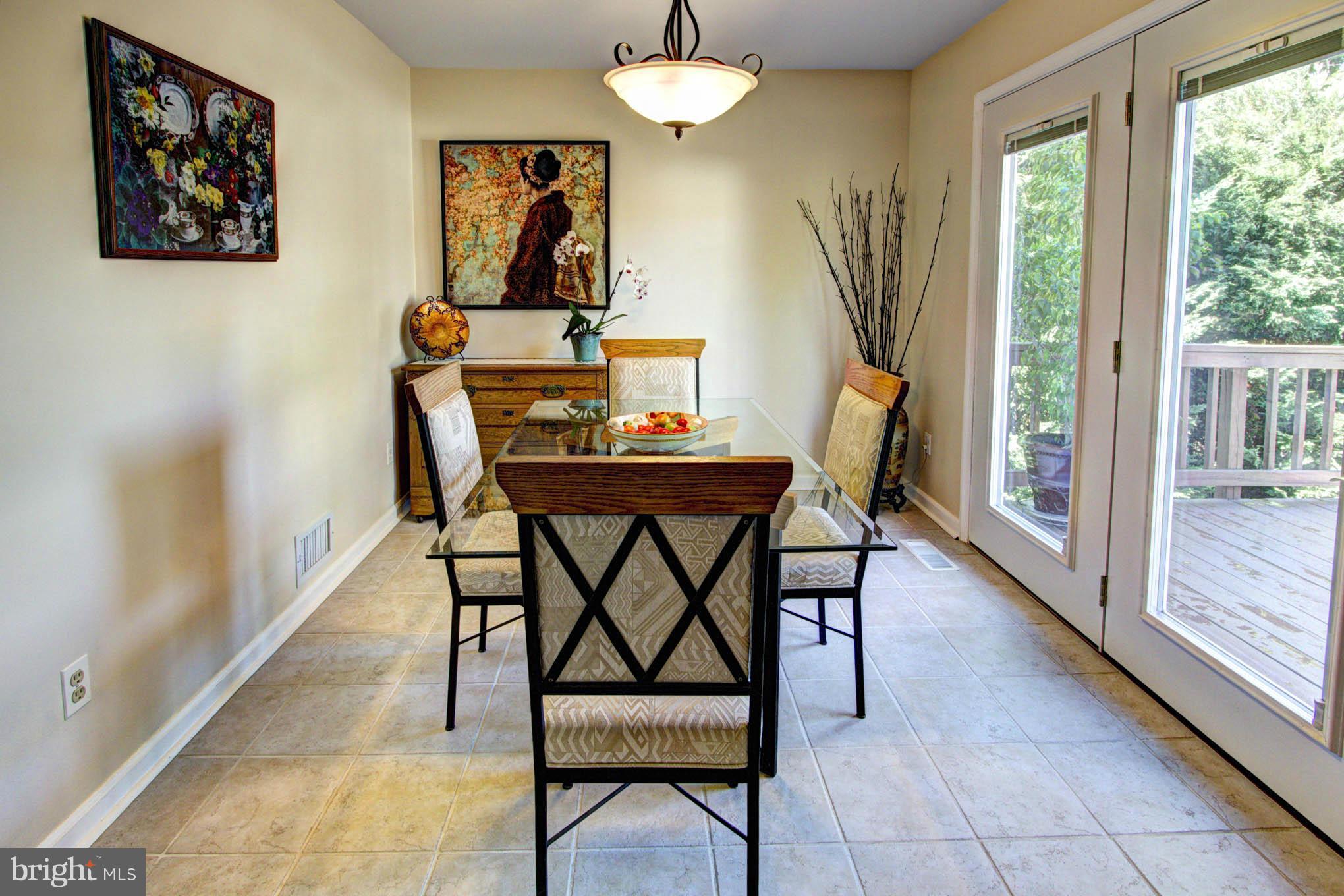 13812 Poplar Tree Road Fairfax, VA 20151 - Photo 11 of 29 Breakfast Room