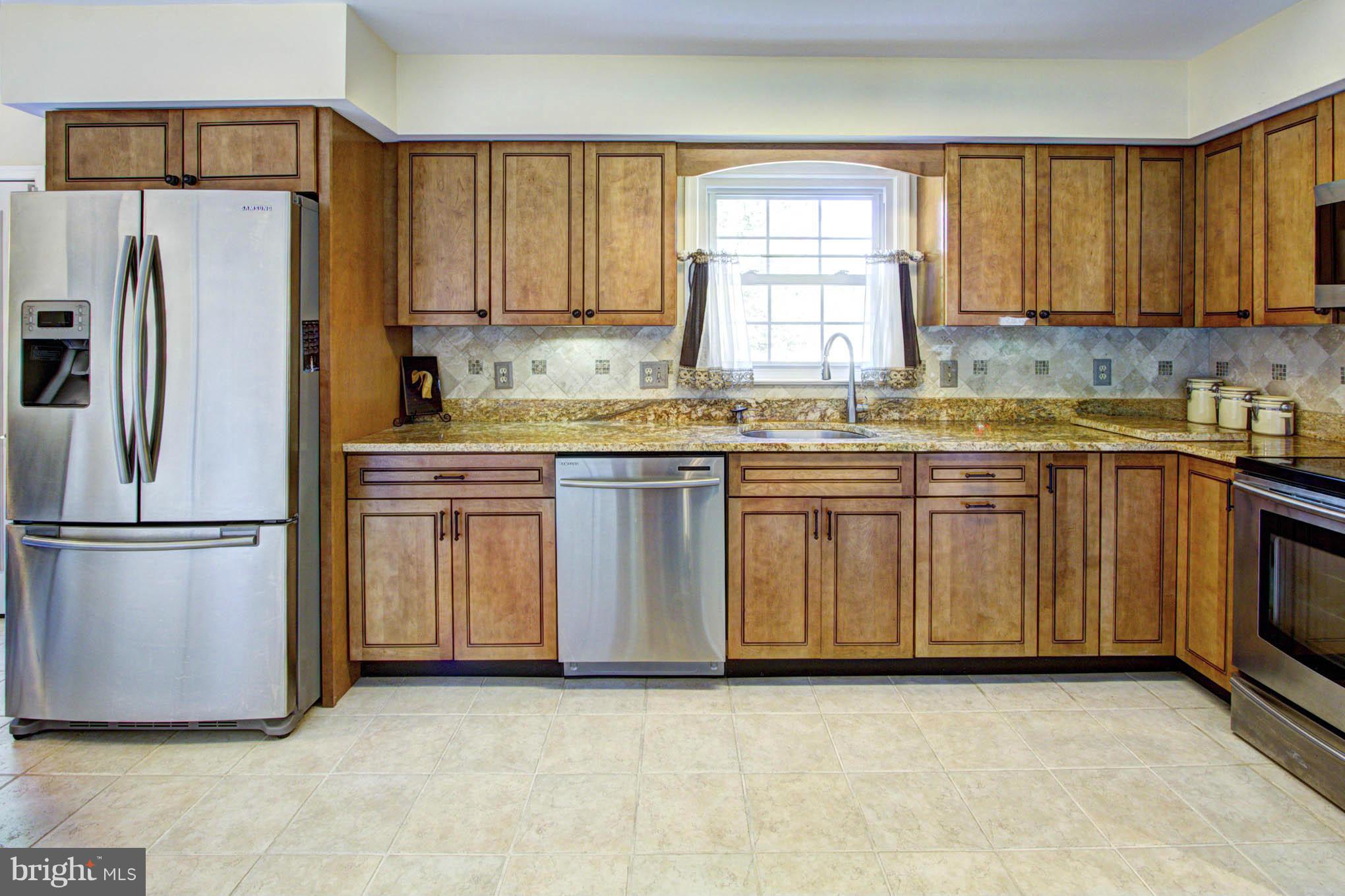 13812 Poplar Tree Road Fairfax, VA 20151 - Photo 13 of 29 Kitchen