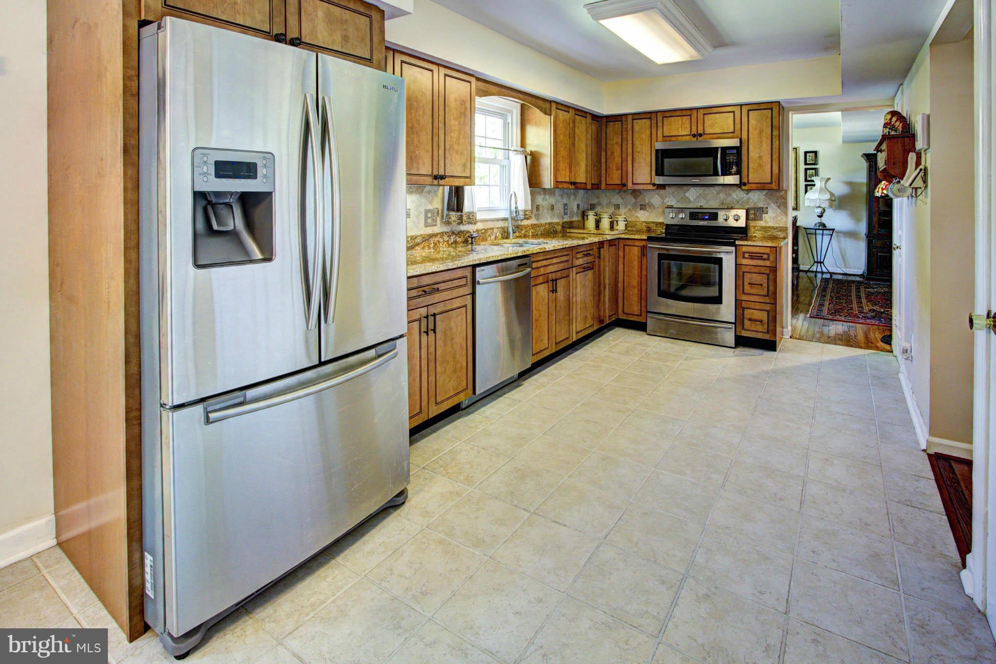 13812 Poplar Tree Road Fairfax, VA 20151 - Photo 14 of 29 Kitchen