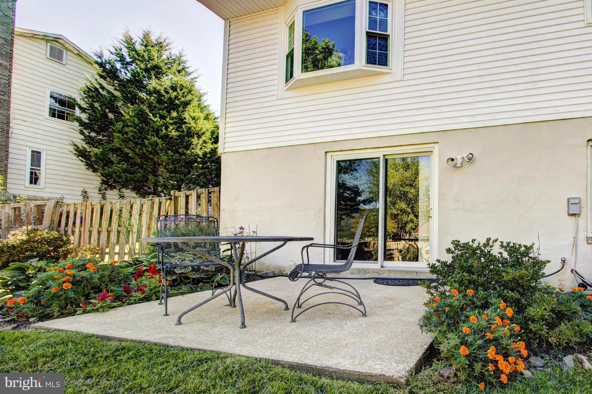 13812 Poplar Tree Road Fairfax, VA 20151 - Photo 28 of 29 Patio
