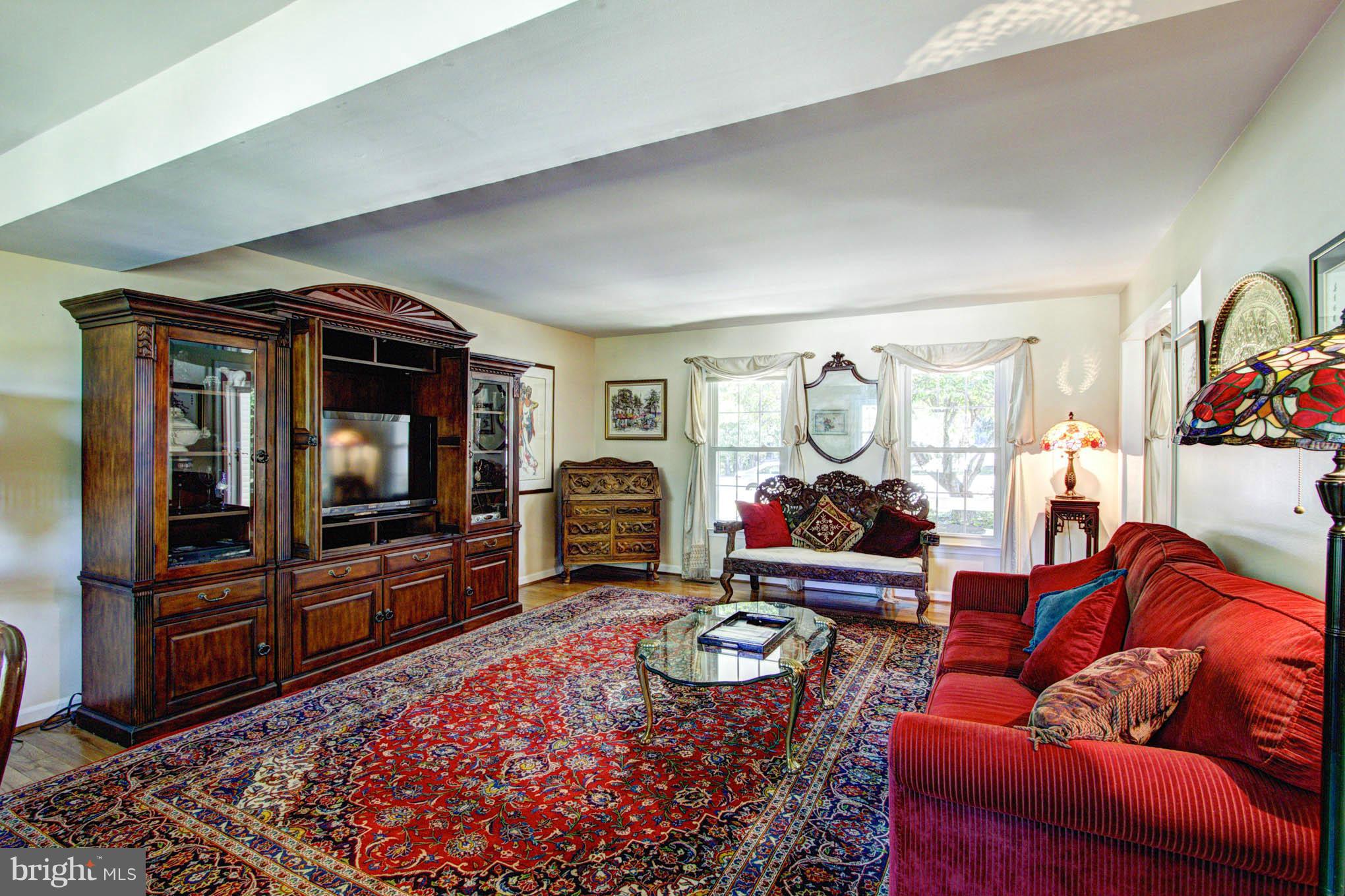 13812 Poplar Tree Road Fairfax, VA 20151 - Photo 8 of 29 Family Room