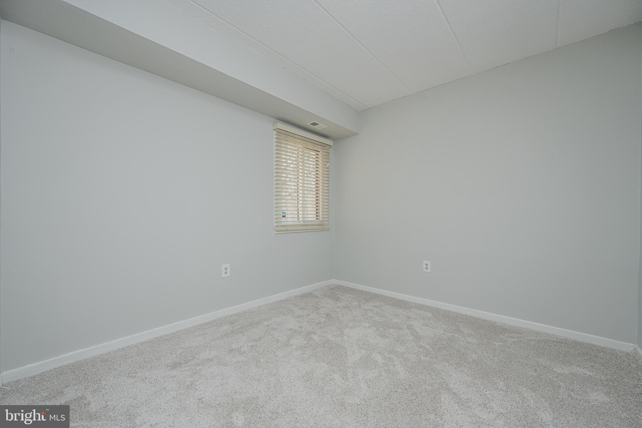 5709 Harpers Farm Road, Unit B Columbia, MD 21044 - Photo 14 of 29 Bedroom 3