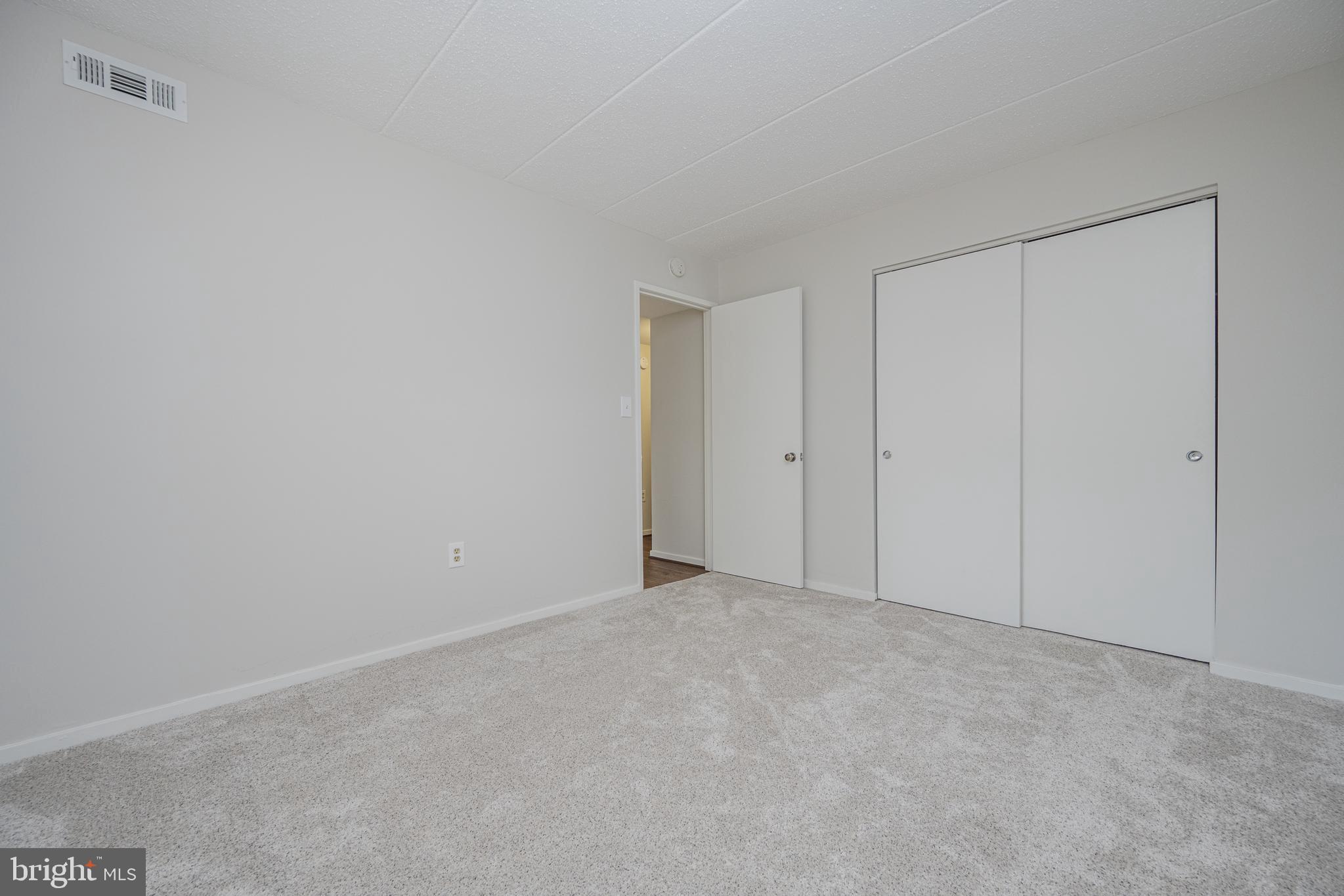 5709 Harpers Farm Road, Unit B Columbia, MD 21044 - Photo 17 of 29 Bedroom 2