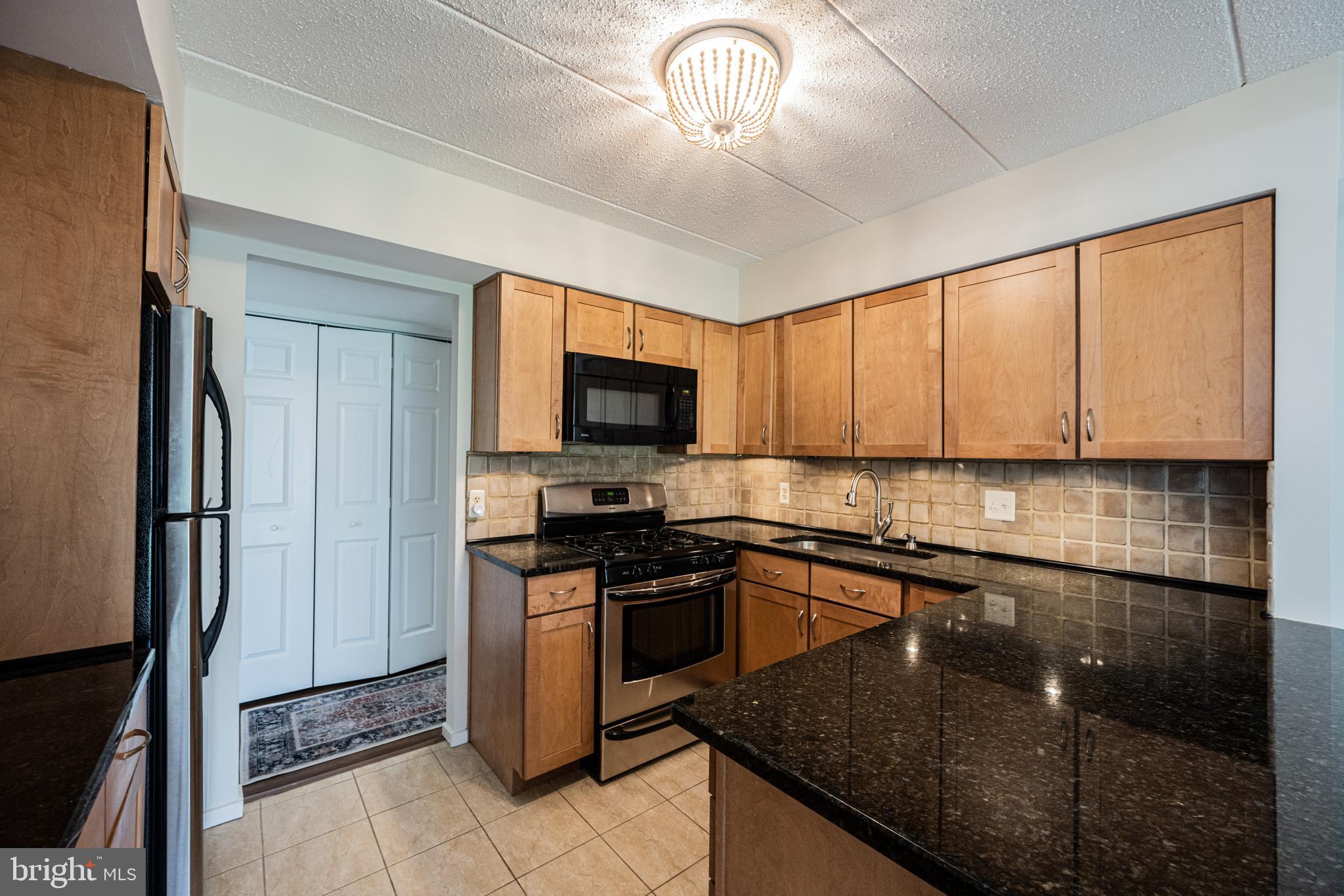 5709 Harpers Farm Road, Unit B Columbia, MD 21044 - Photo 6 of 29 Gallery Image 6