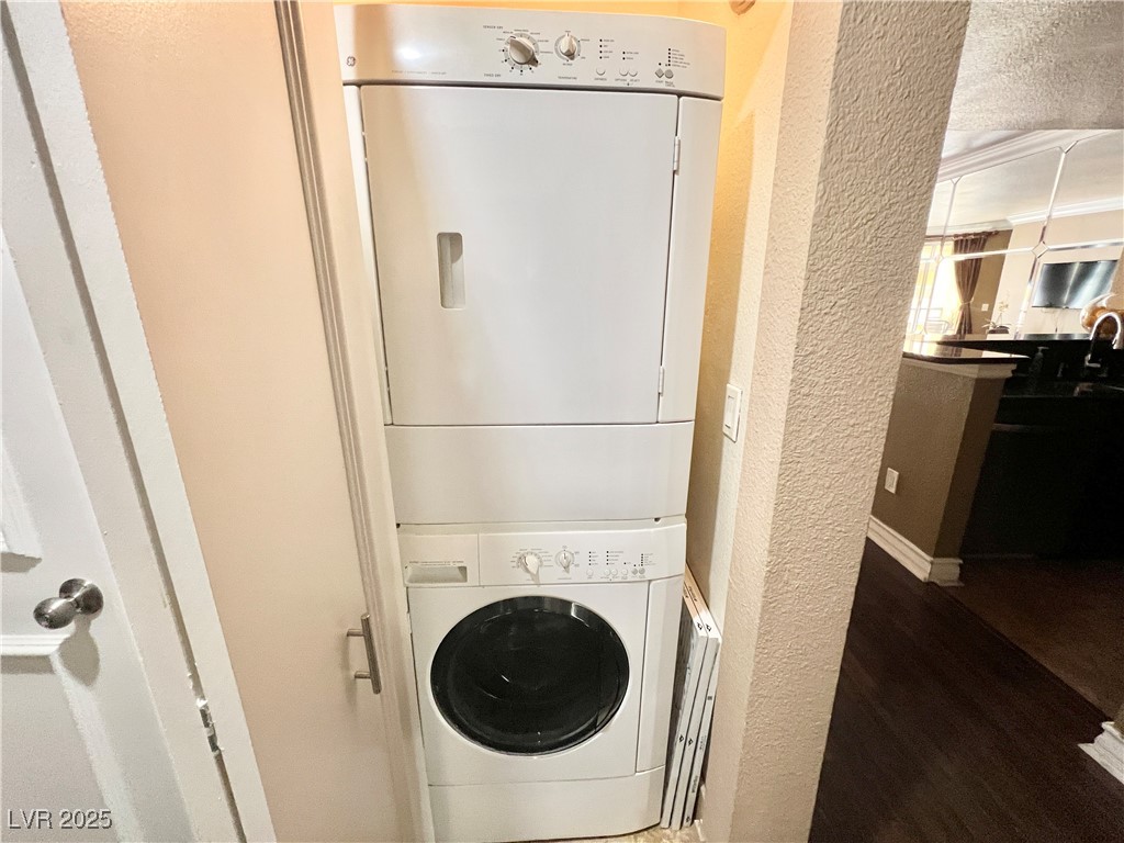 230 East Flamingo Road, Unit 215 Las Vegas, NV 89169 - Photo 9 of 25