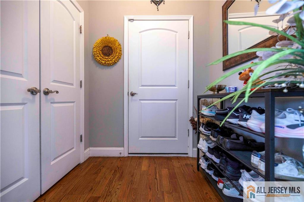 628 New Dover Road Colonia, NJ 07067 - Photo 21 of 32