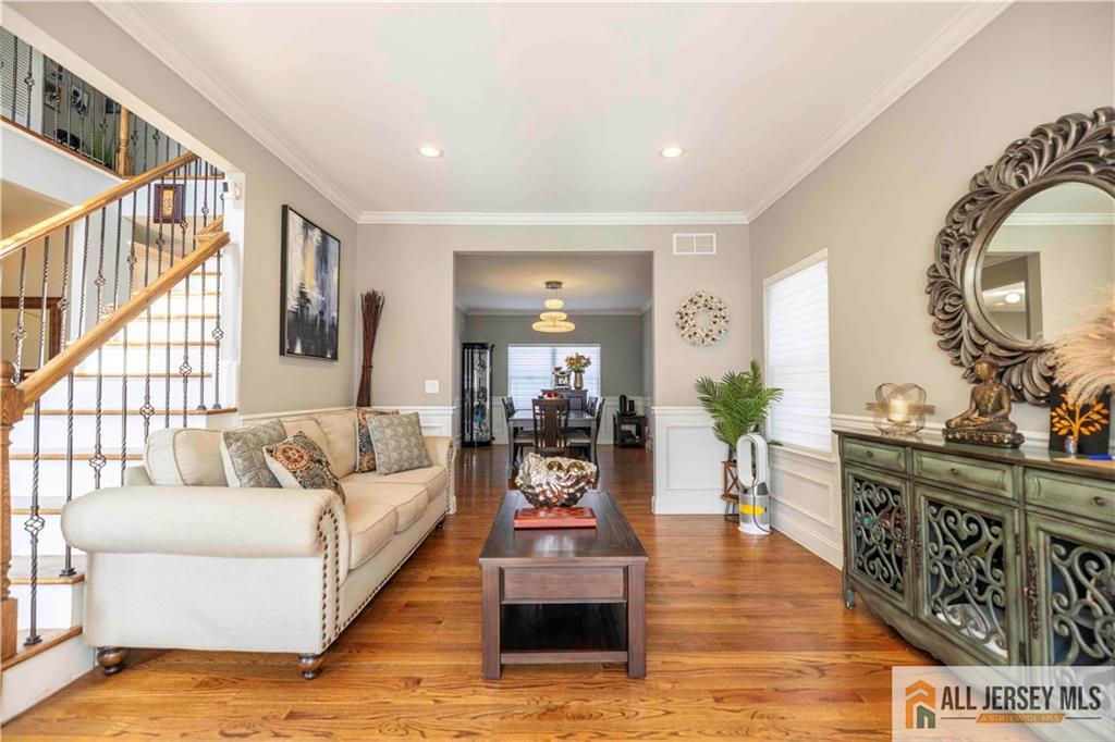 628 New Dover Road Colonia, NJ 07067 - Photo 26 of 32