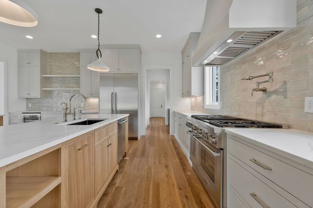 $2,940,000 | 4040 Outer Drive, Nashville, TN 37204