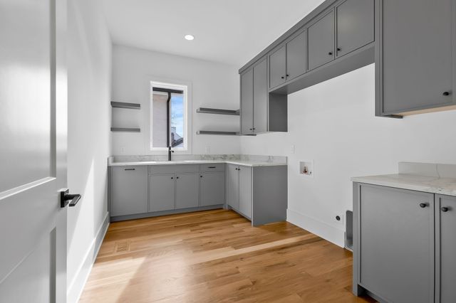 $2,940,000 | 4040 Outer Drive, Nashville, TN 37204