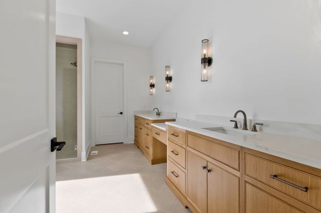 $2,940,000 | 4040 Outer Drive, Nashville, TN 37204