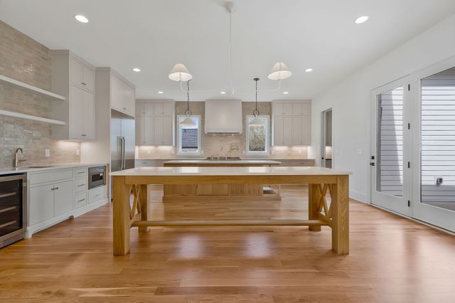 $2,940,000 | 4040 Outer Drive, Nashville, TN 37204