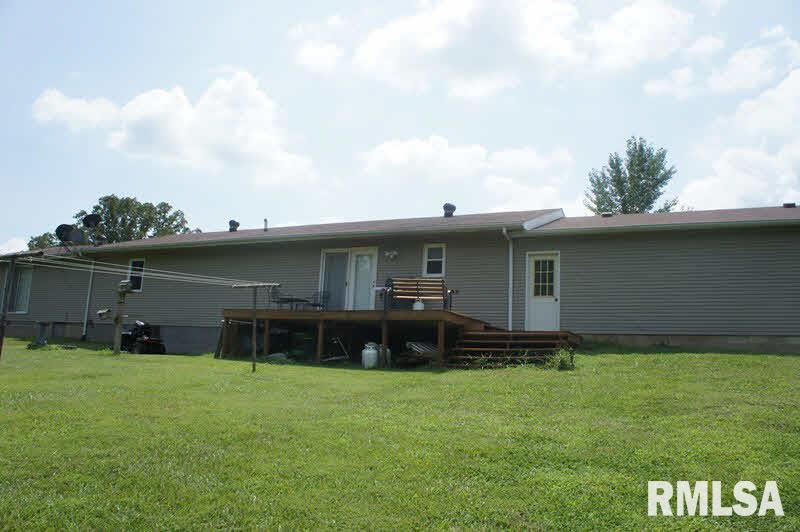 4593 Kommer Road Metropolis, IL 62960 - Photo 2 of 18