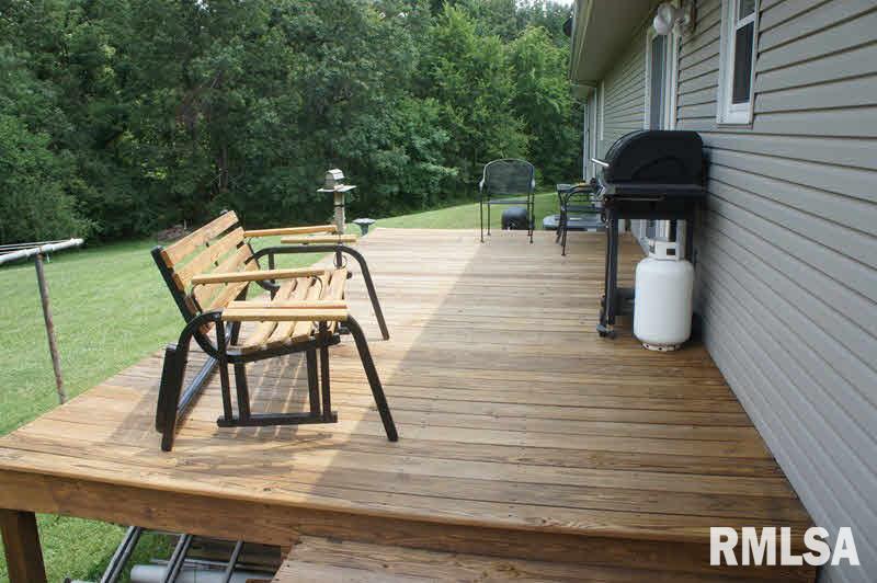 4593 Kommer Road Metropolis, IL 62960 - Photo 3 of 18
