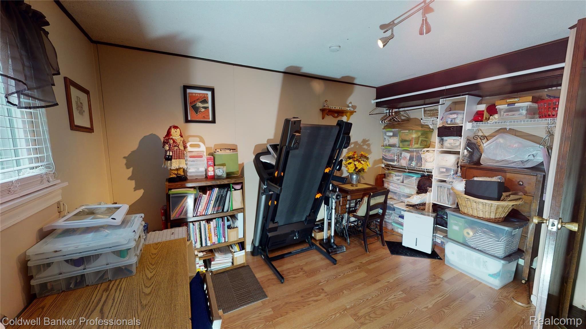 2674 East Burnside Road North Branch, MI 48461 - Photo 53 of 57 BR 5 2.jpg