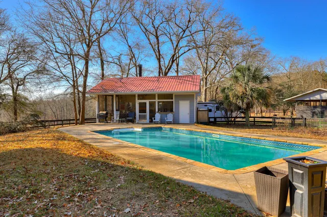 $1,300,000 | 384 W Road, Aiken, SC 29801