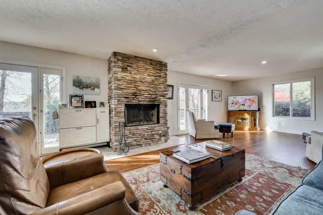 $1,300,000 | 384 W Road, Aiken, SC 29801