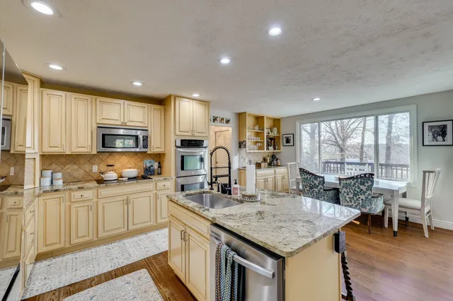 $1,300,000 | 384 W Road, Aiken, SC 29801