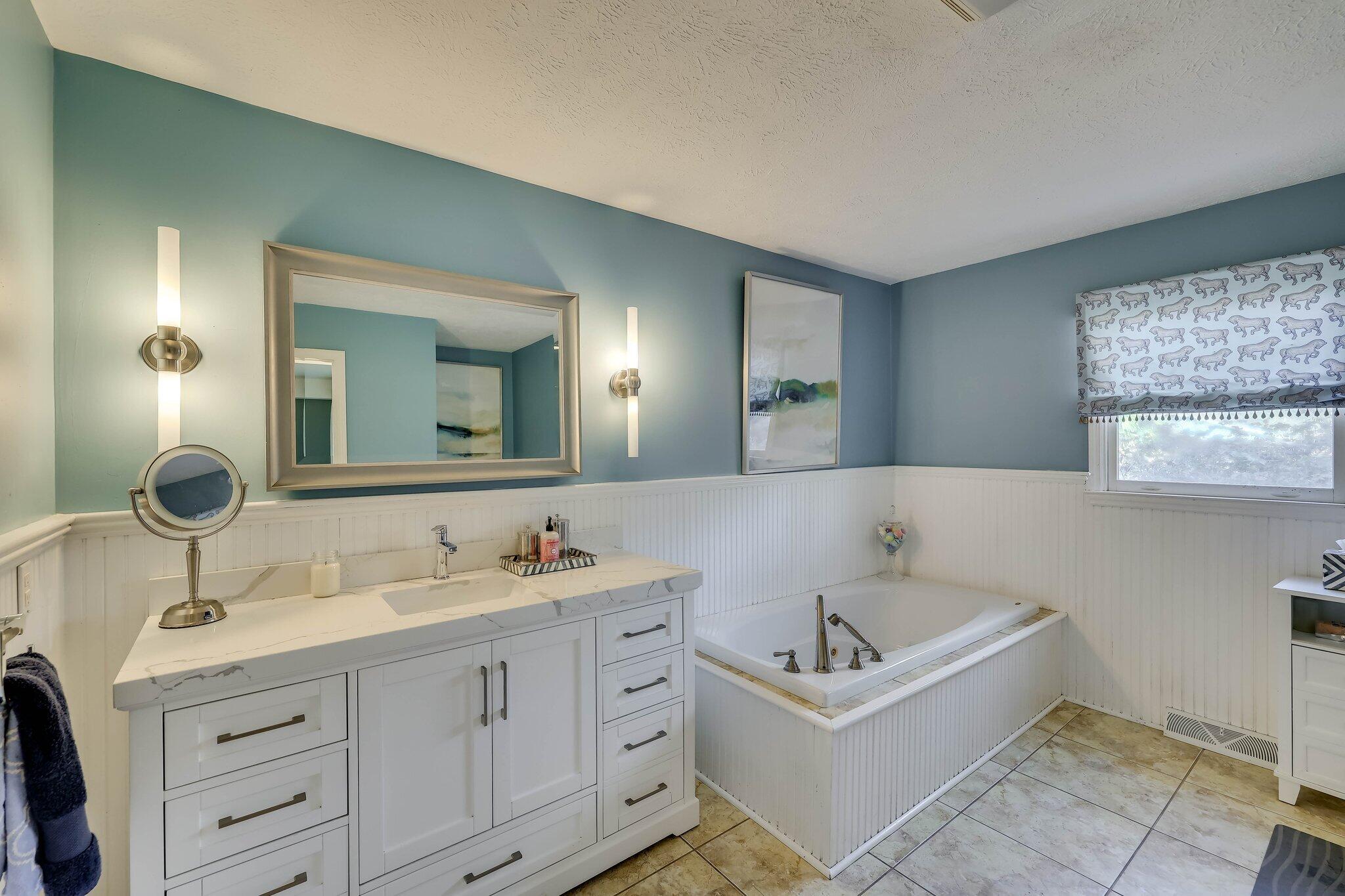 384 W Road Aiken, SC 29801 - Photo 9 of 37 132 (2)