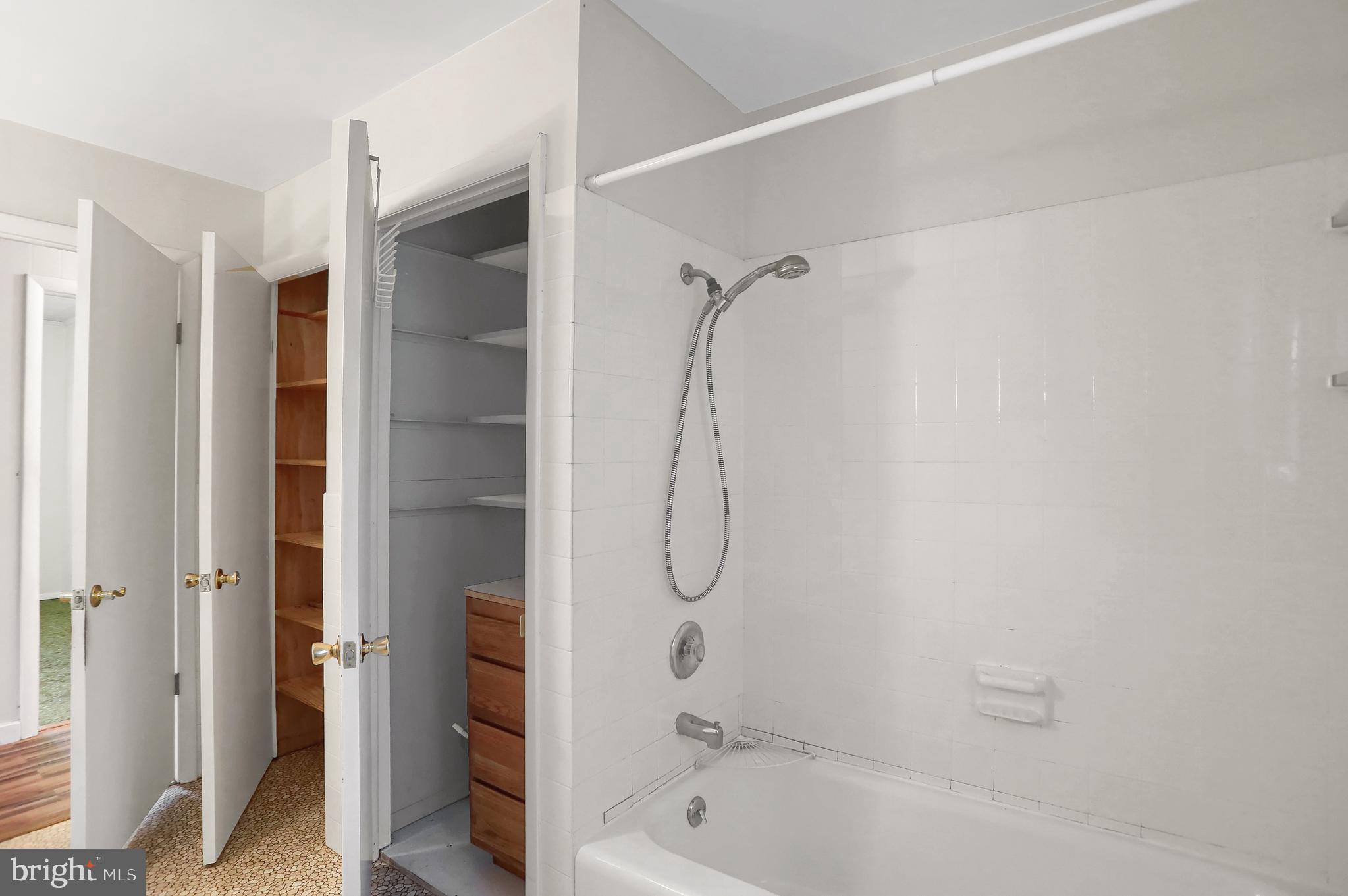 466 Matamoras Road Halifax, PA 17032 - Photo 17 of 38 Gallery Image 17