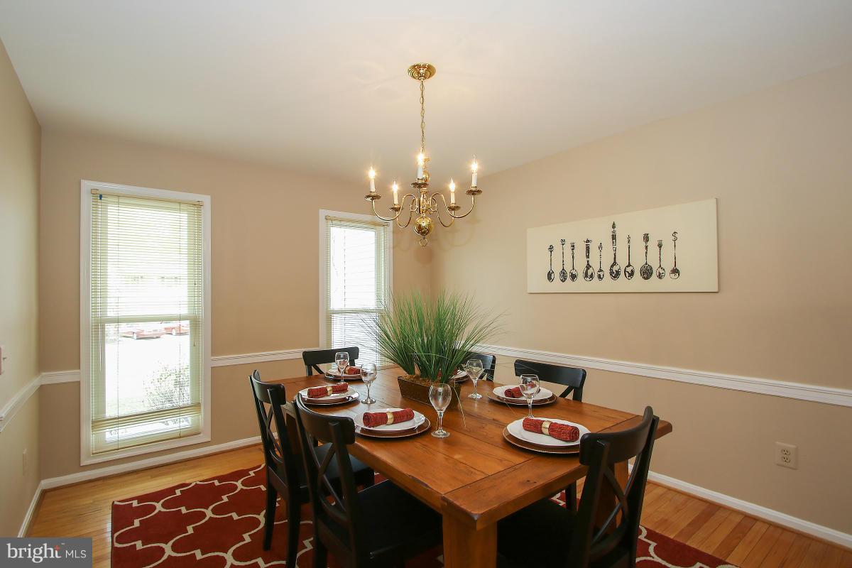 301 Opera Court Silver Spring, MD 20901 - Photo 6 of 22 Dining Room