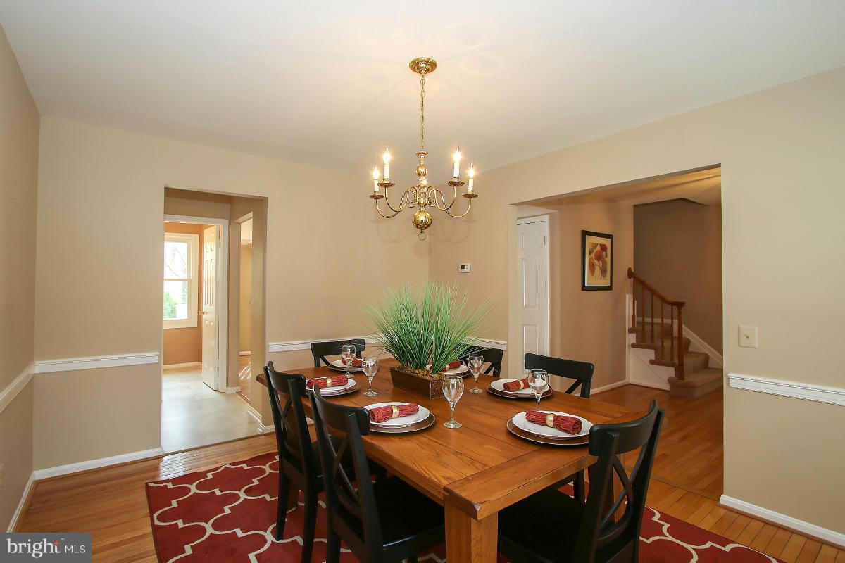 301 Opera Court Silver Spring, MD 20901 - Photo 7 of 22 Dining Room