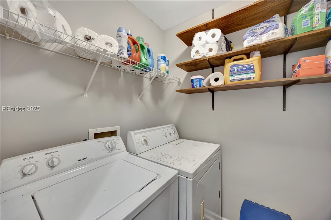 230 West Square Bluffton, SC 29910 - Photo 16 of 27 Laundry room