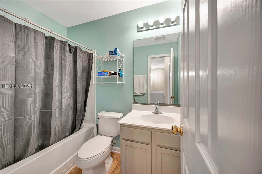 230 West Square Bluffton, SC 29910 - Photo 24 of 27 Guest Bath