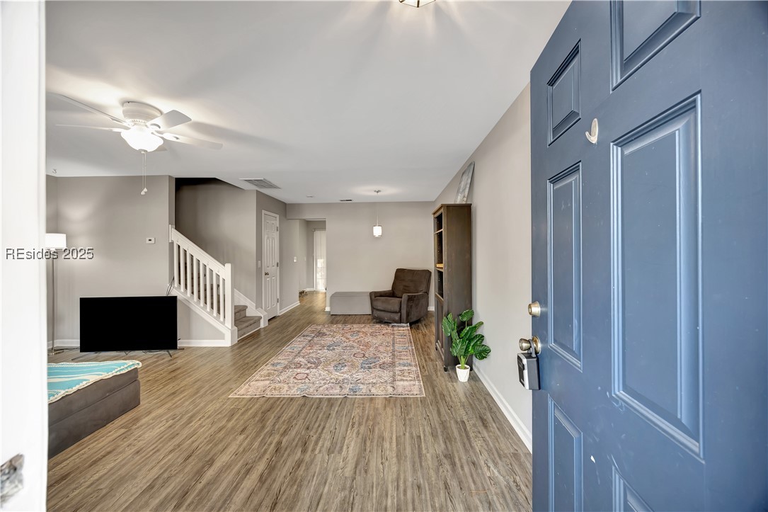 230 West Square Bluffton, SC 29910 - Photo 6 of 27 Entry