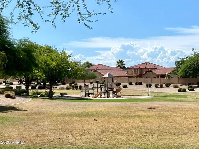 $2,595 | 3344 East Canyon Creek Drive, Gilbert, AZ 85295