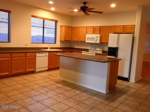 $2,595 | 3344 East Canyon Creek Drive, Gilbert, AZ 85295