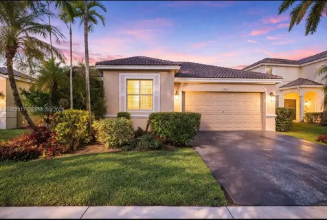 $710,000 | 1784 Aspen Lane, Weston, FL 33327