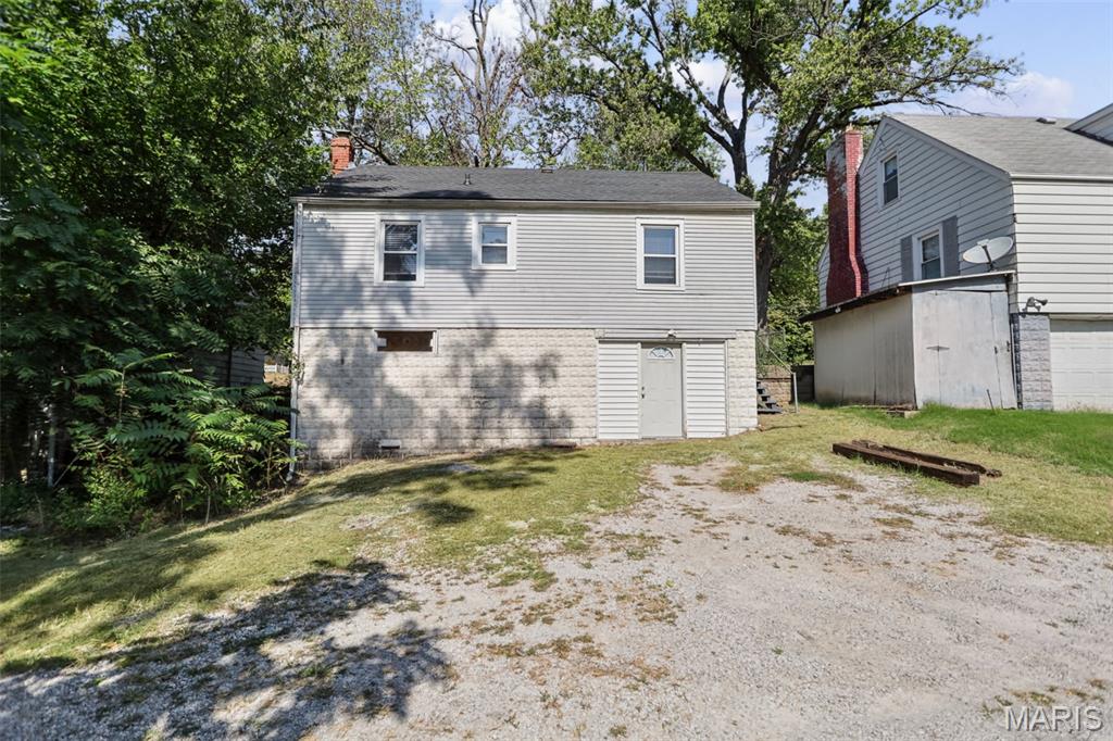 2131 Brown Street Alton, IL 62002 - Photo 6 of 22 Gallery Image 6