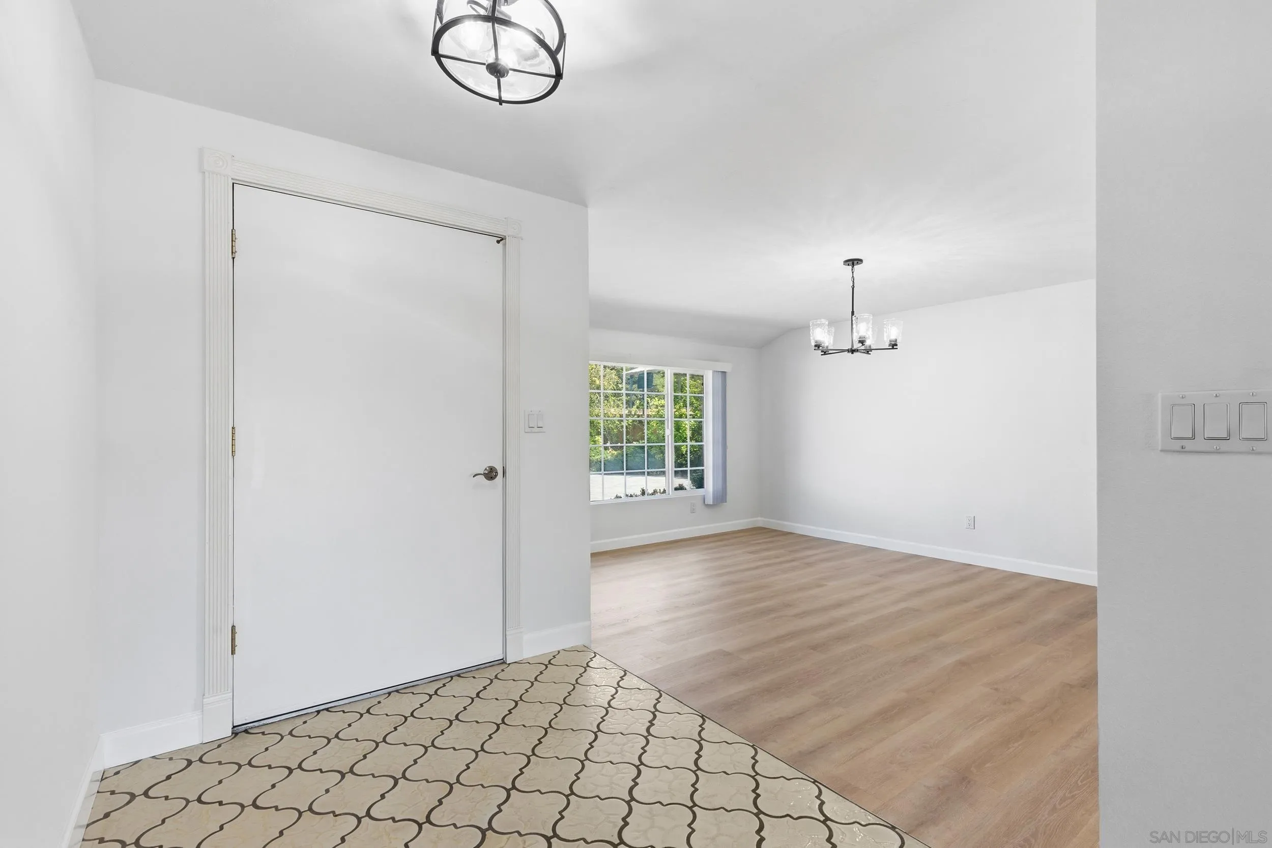 481 Stable Ridge Street El Cajon, CA 92019 - Photo 22 of 42 Gallery Image 22