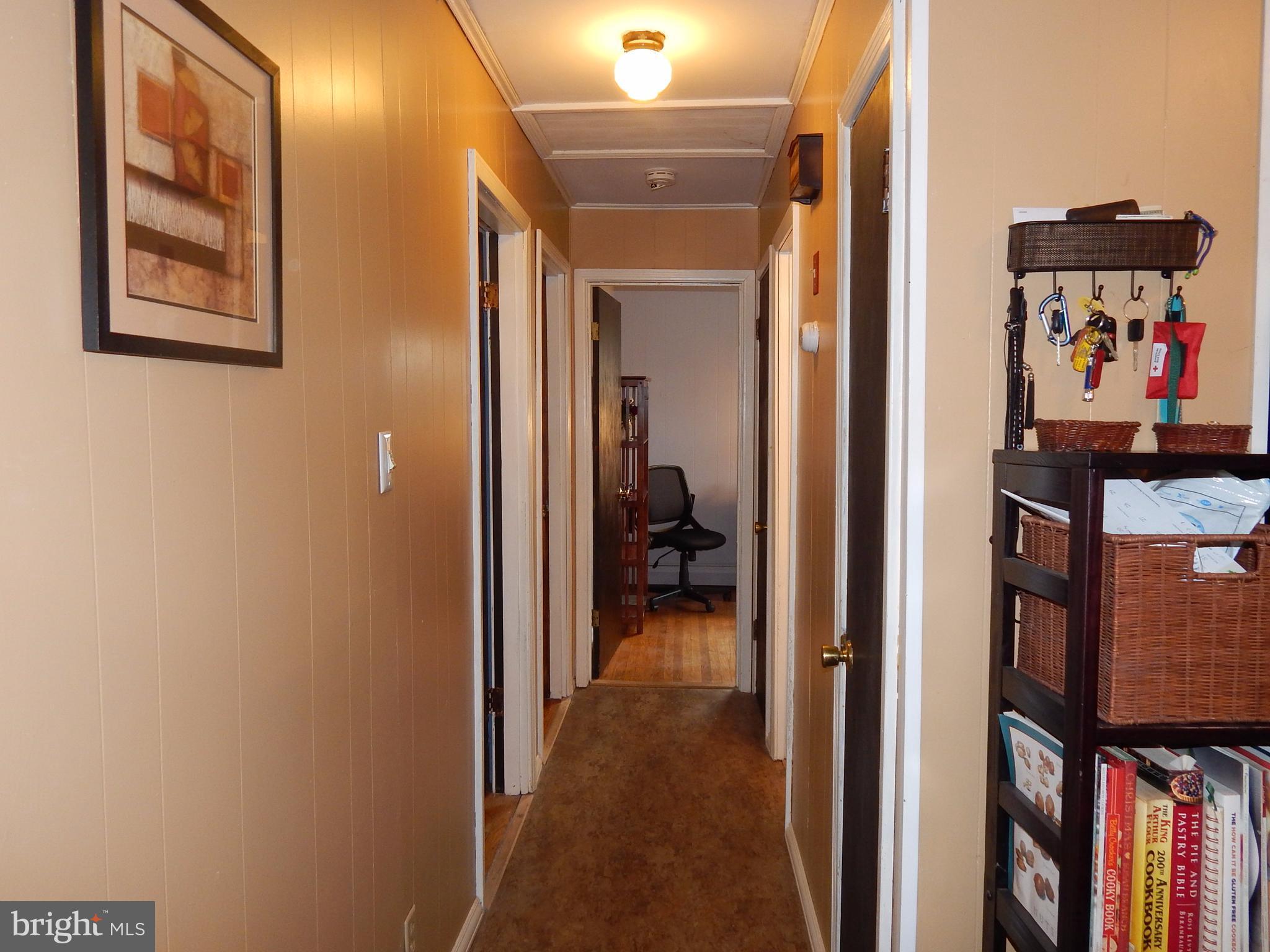 281 Shepherds Mill Road Berryville, VA 22611 - Photo 11 of 23 Hallway