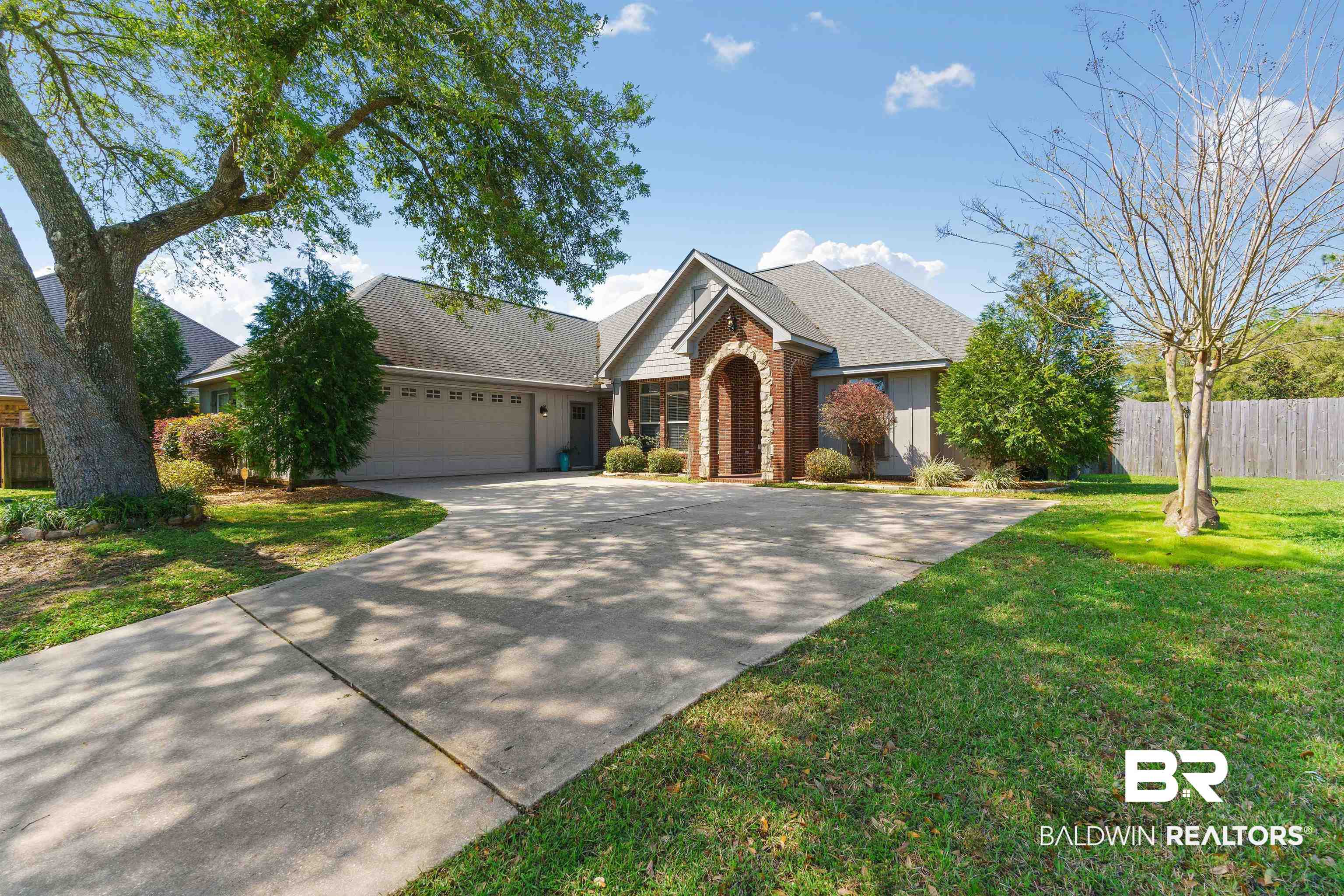 9672 Taylor Pointe Court Mobile, AL 36695 - Photo 2 of 36