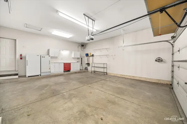 a view of a garage